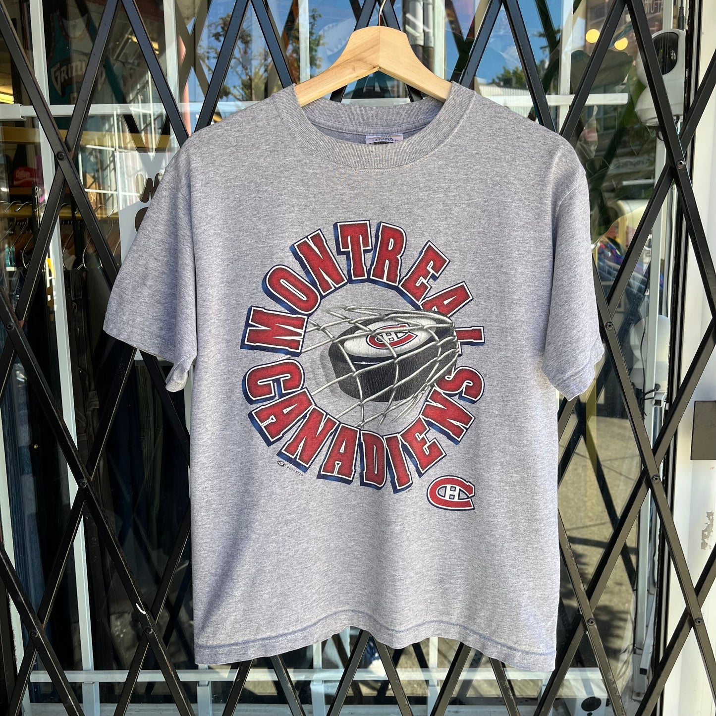 Vintage Montreal Canadiens Tee - Size Youth L