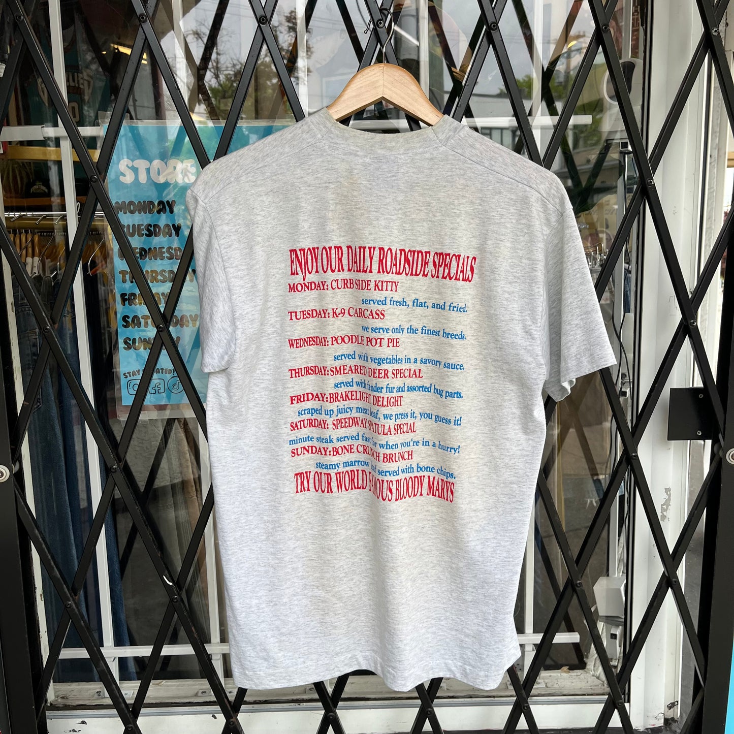 Vintage Road Kill Cafe Parody Tee - Size L
