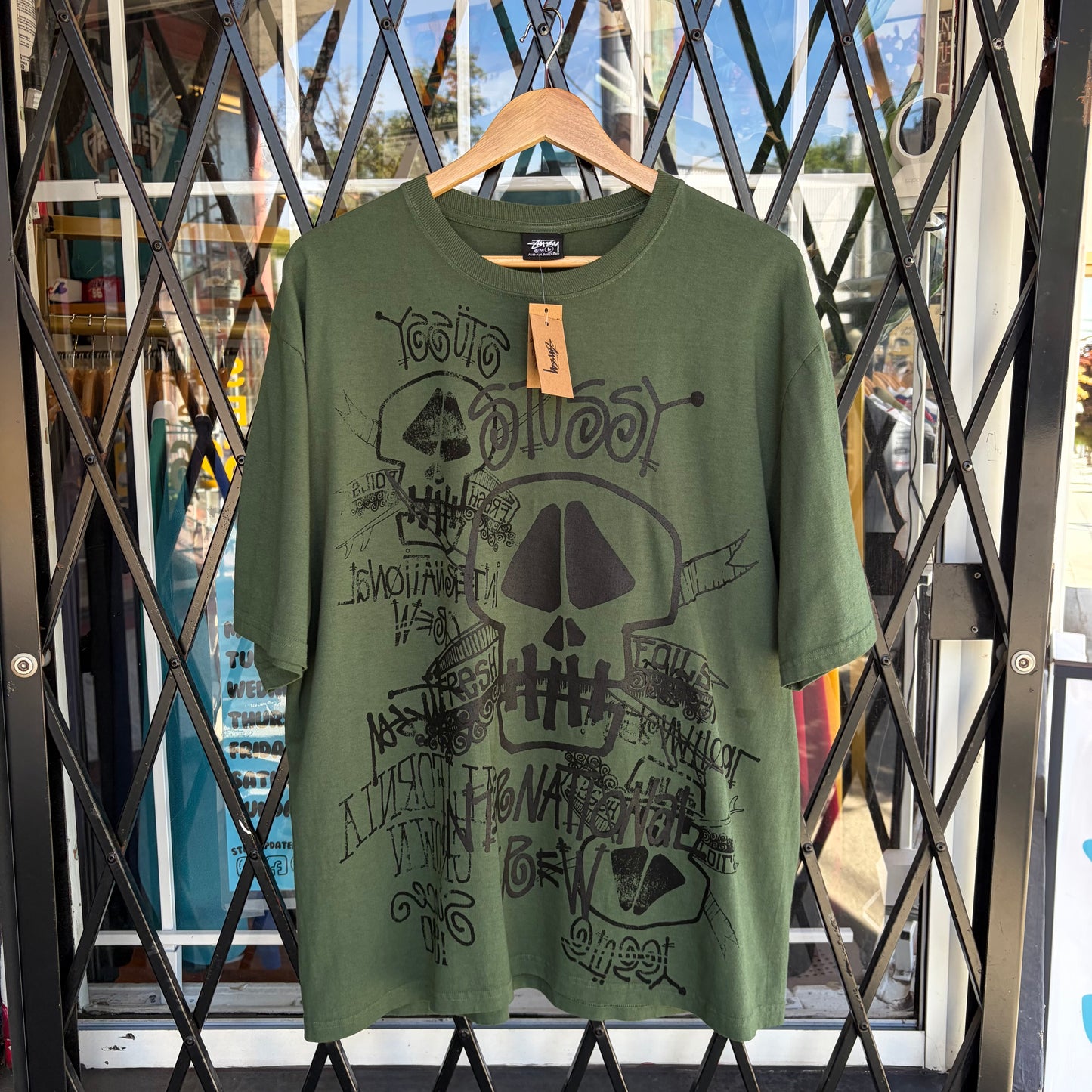 Stussy Skulls Tee Pine - Size L