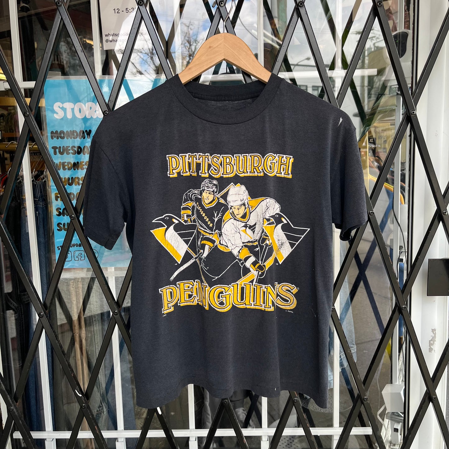 Vintage Pittsburgh Penguins Tee - Size XS