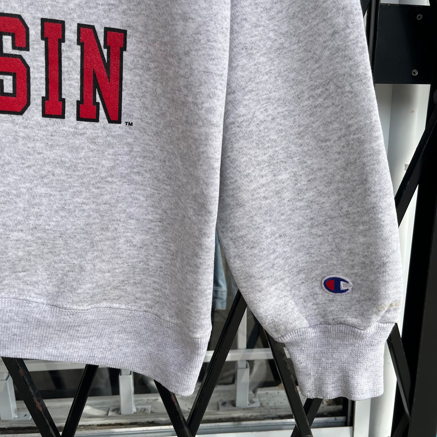 Vintage Champion Wisconsin University Crewneck - Size M