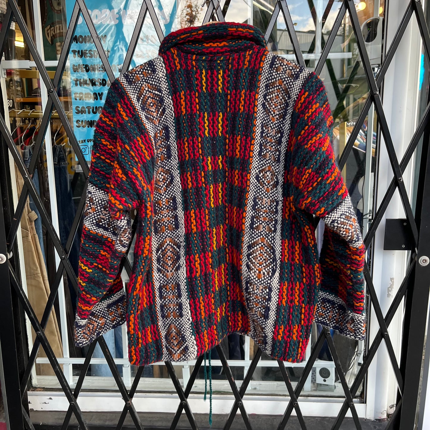 Vintage Hand Knitted Coat - Size Women’s M