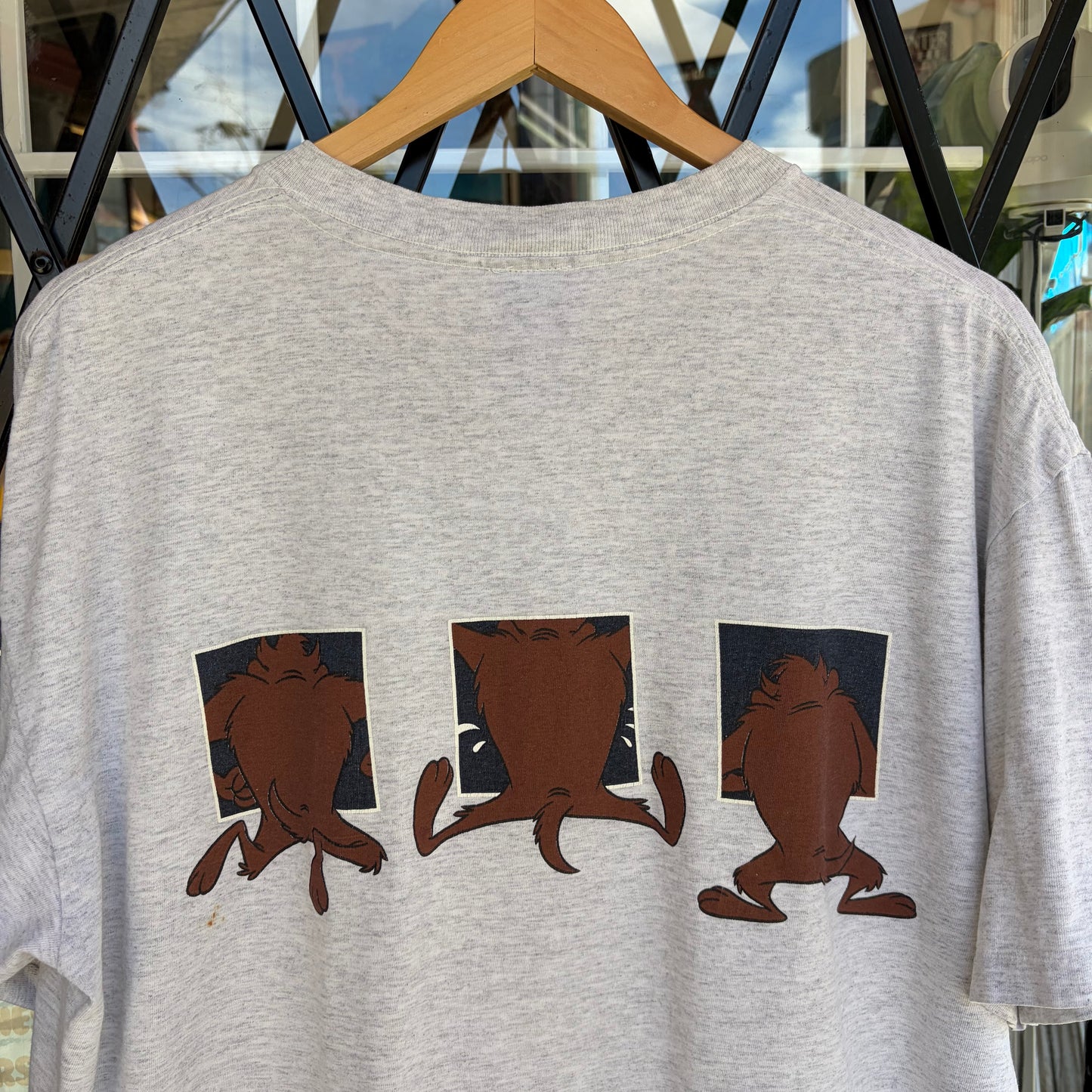 Vintage Looney Tunes Taz Tee - Size XL