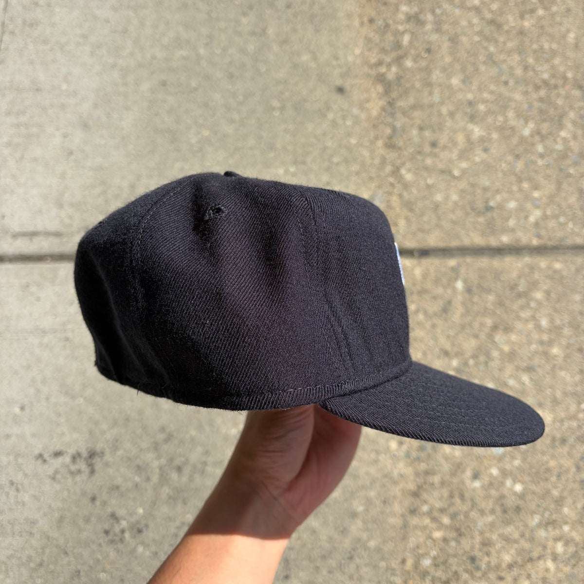 Vintage New Era SD Padres Fitted Hat - Size 6 7/8