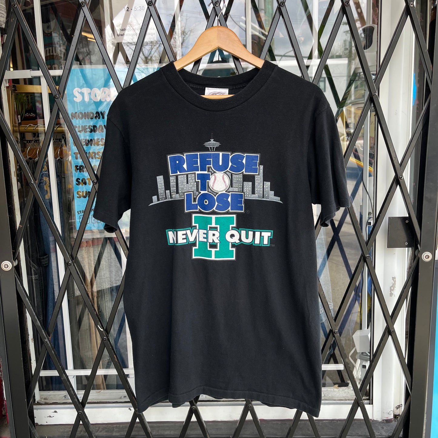 Vintage Seattle Mariners Tee - Size L