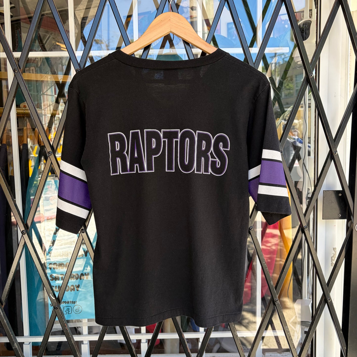 1994 Toronto Raptors Tee - Size M