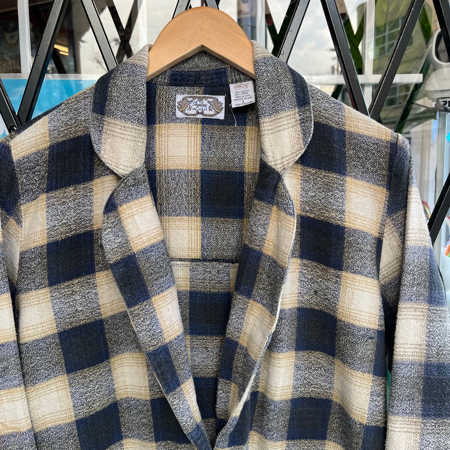 Vintage Plaid Over Coat - Size Women’s S