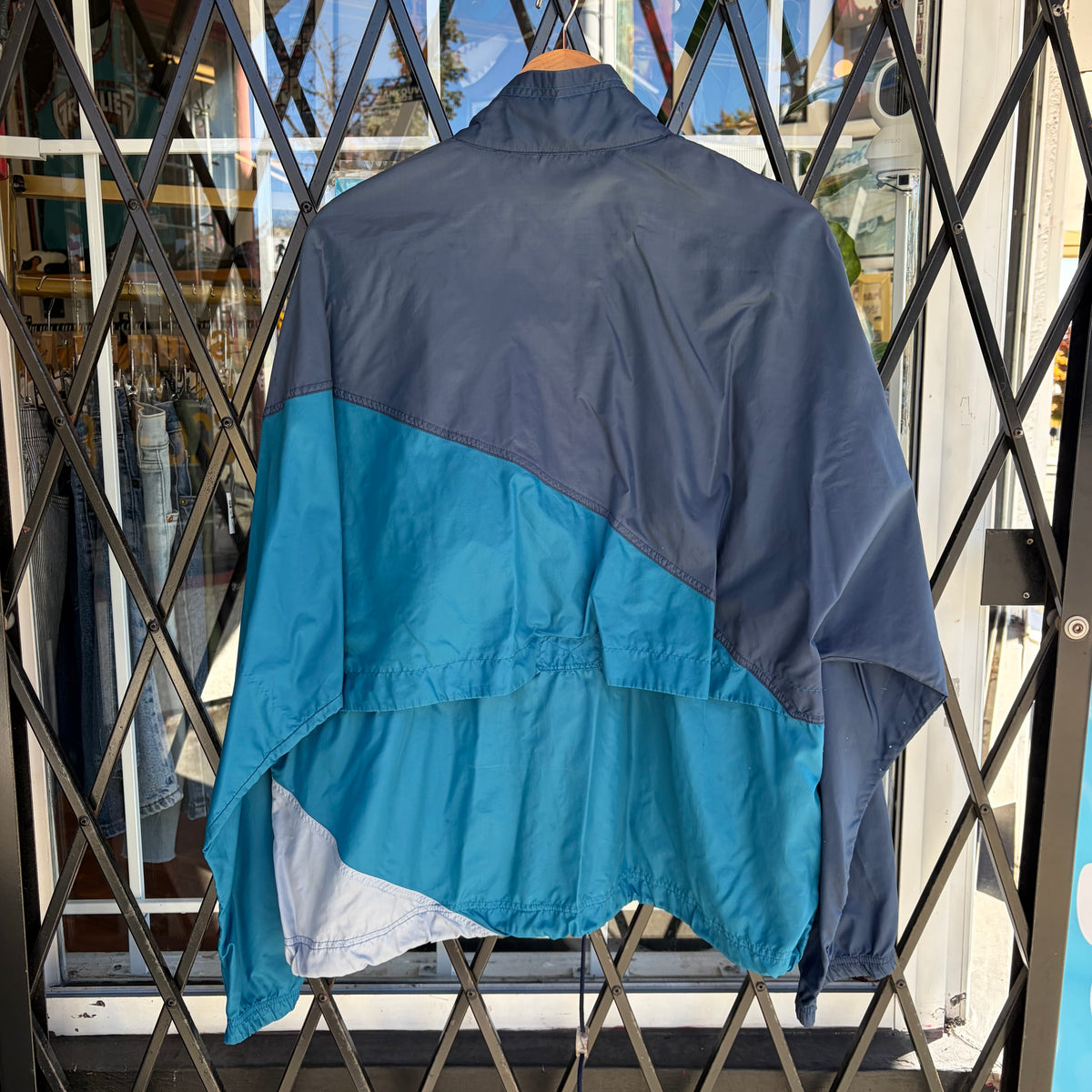 Vintage Nike Windbreaker - Size L