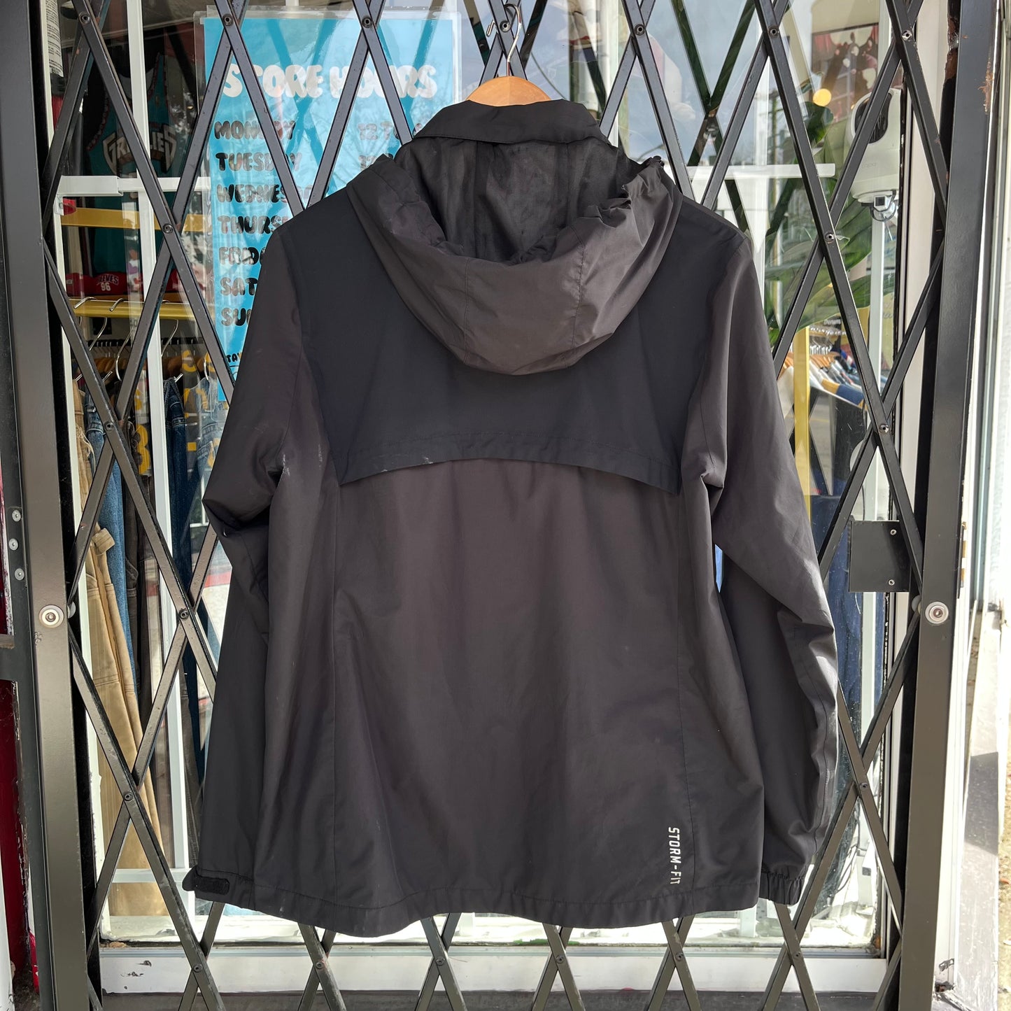 Nike Golf Storm-Fit Jacket - Size Womens XL