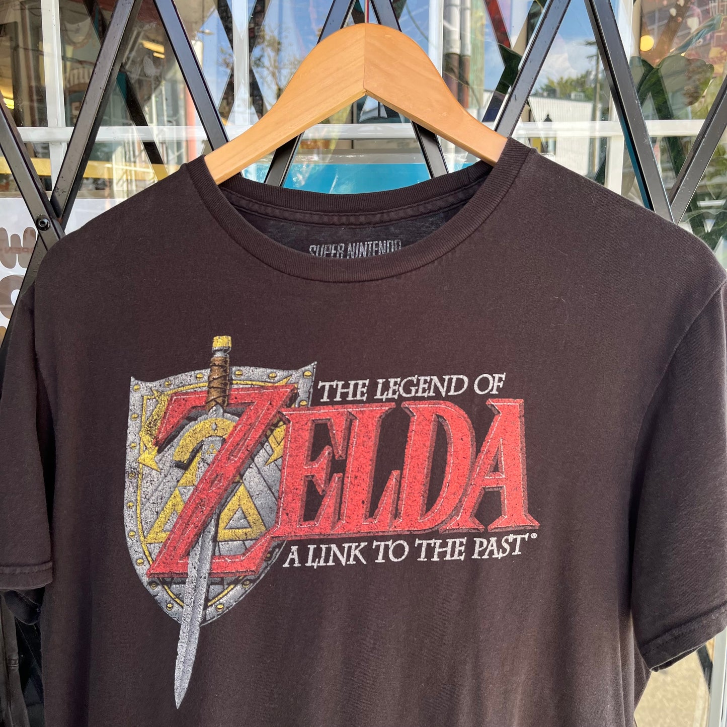 Nintendo Zelda A Link To The Past Tee - Size M