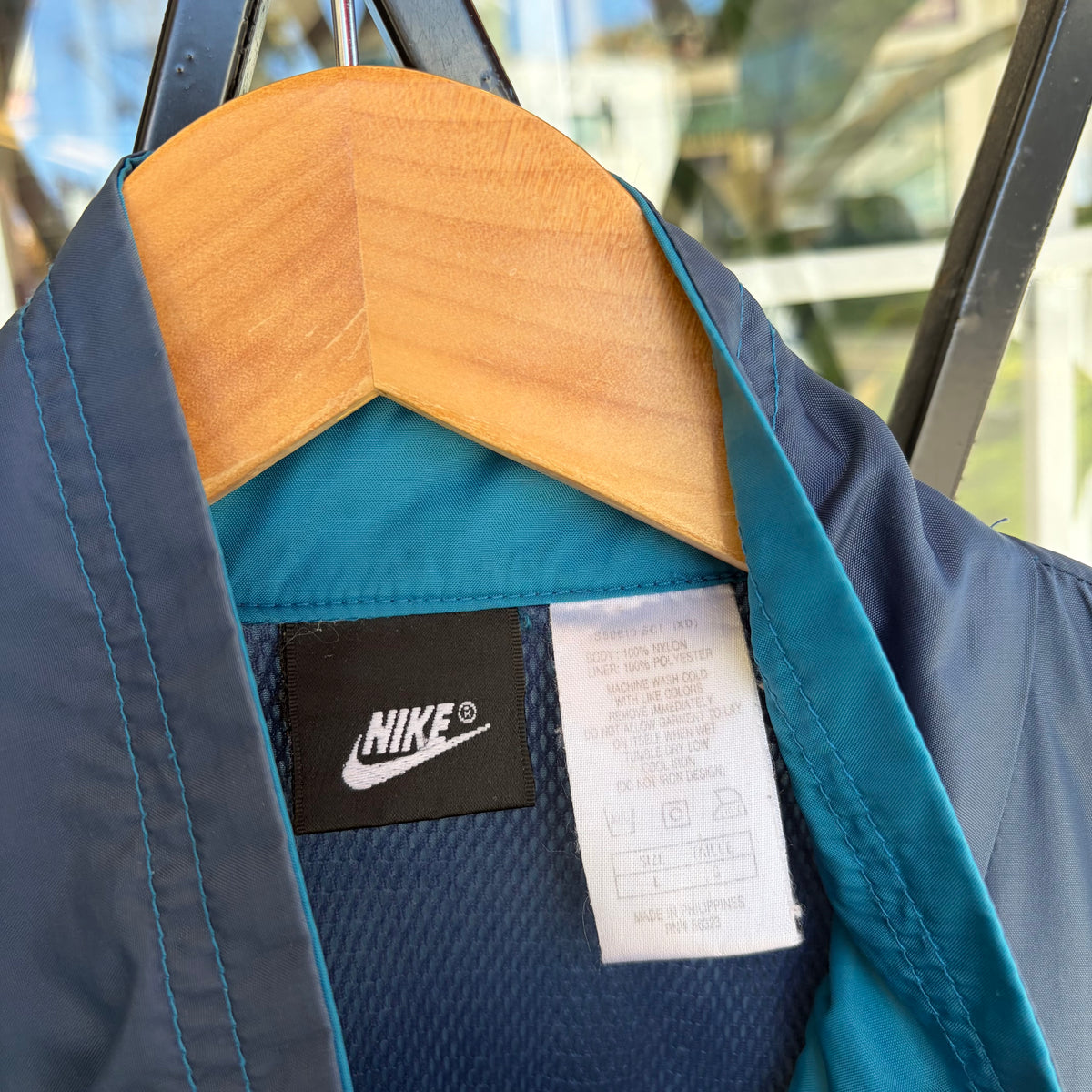 Vintage Nike Windbreaker - Size L