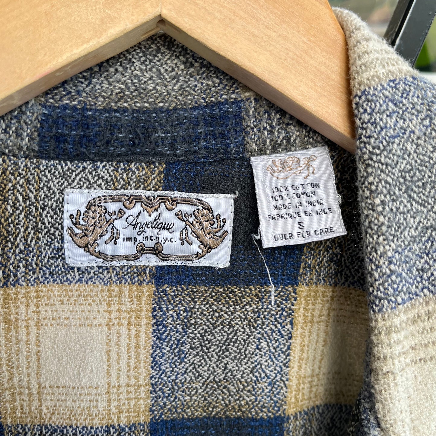 Vintage Plaid Over Coat - Size Women’s S