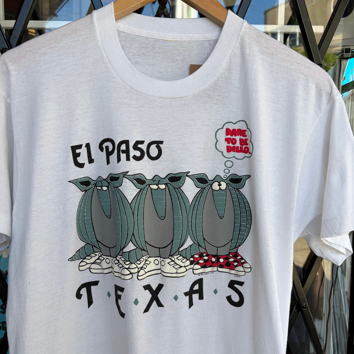 1989 Texas Armadillo Souvenir Tee - Size M