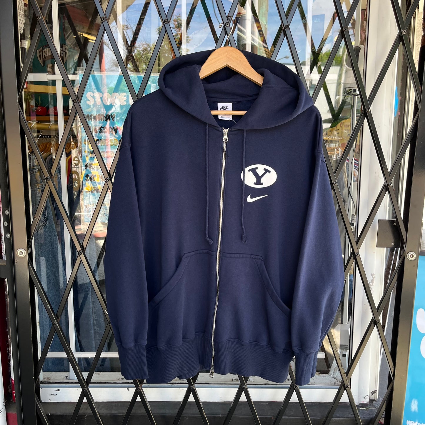 Nike BYU Zip Up Hoodie - Size Women’s M