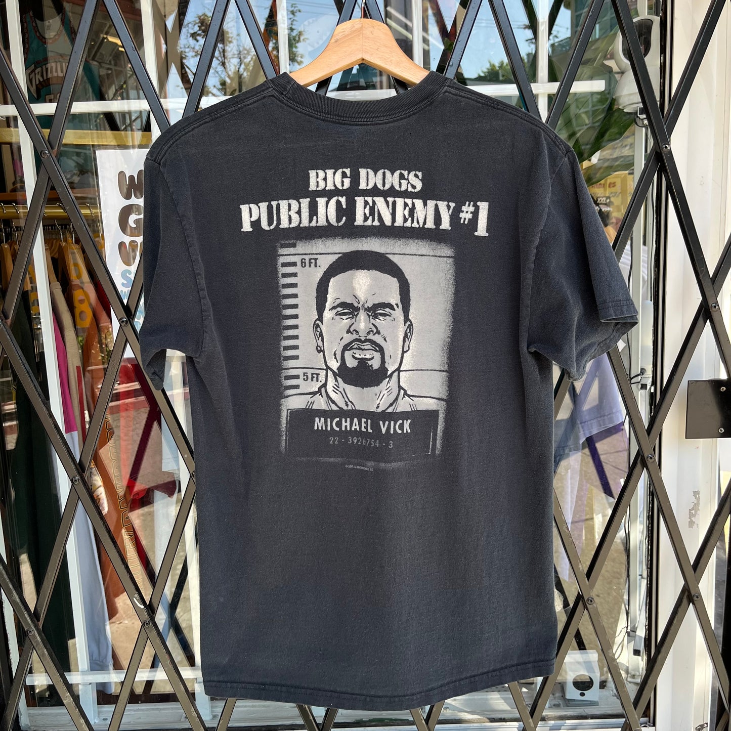 2007 Big Dogs Michael Vick Tee -  Size S