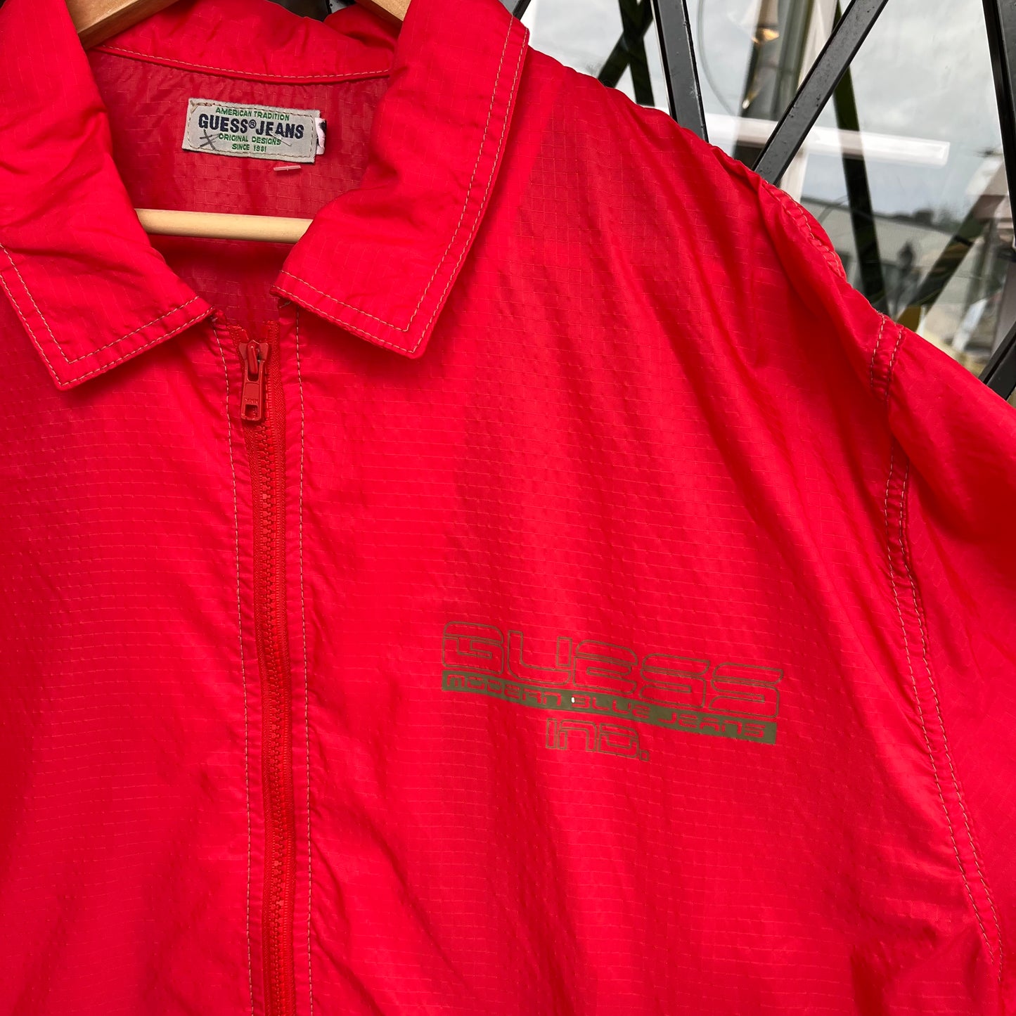Vintage Guess Windbreaker - Size L