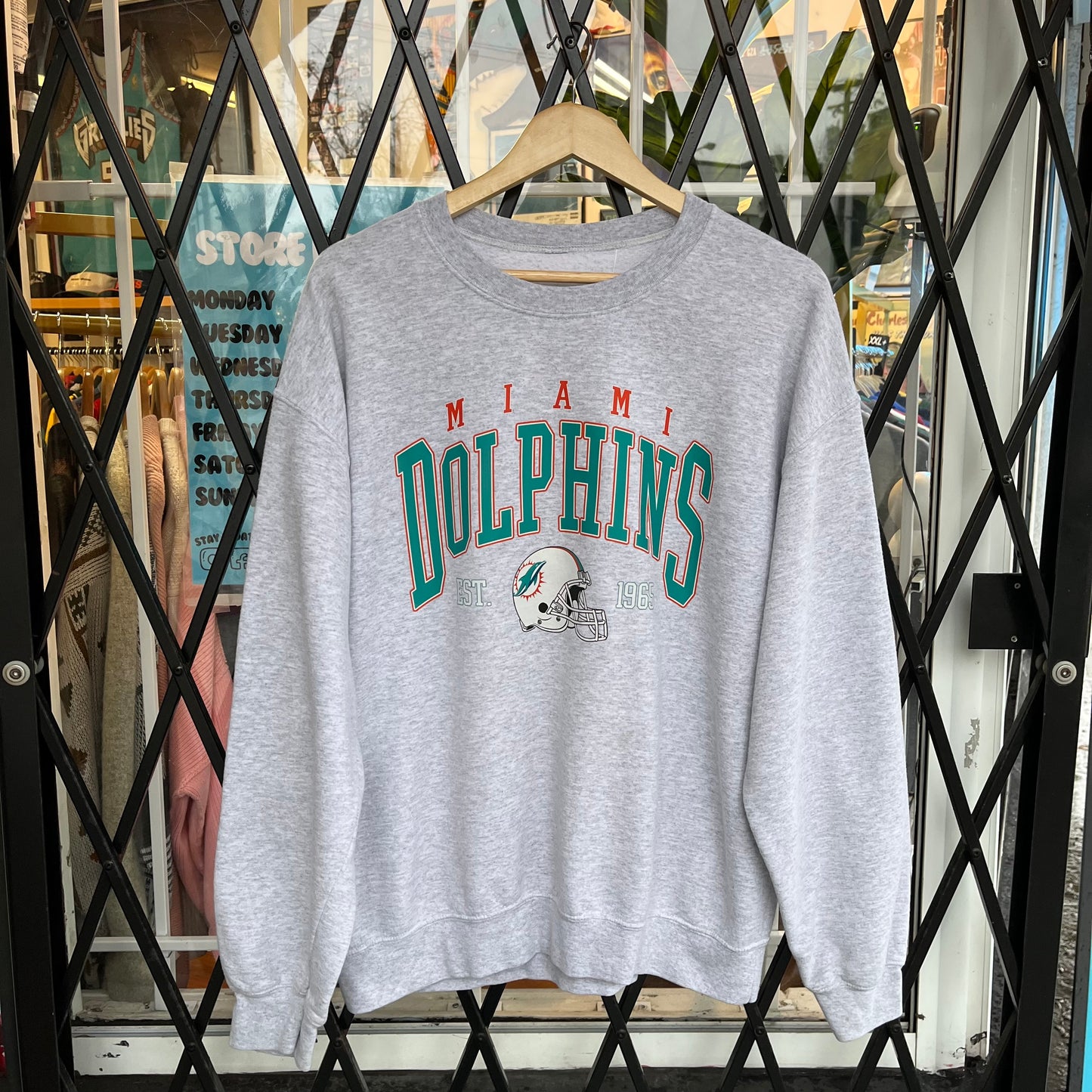 Newer Miami Dolphins Crewneck- Size L