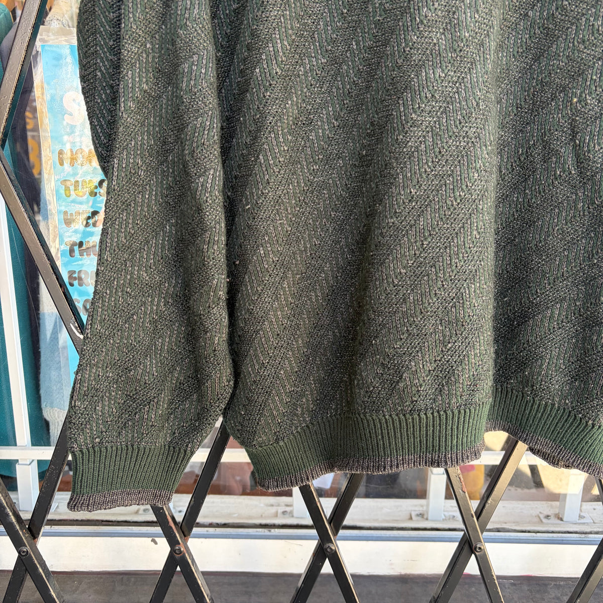 Vintage Knit Sweater - Size L