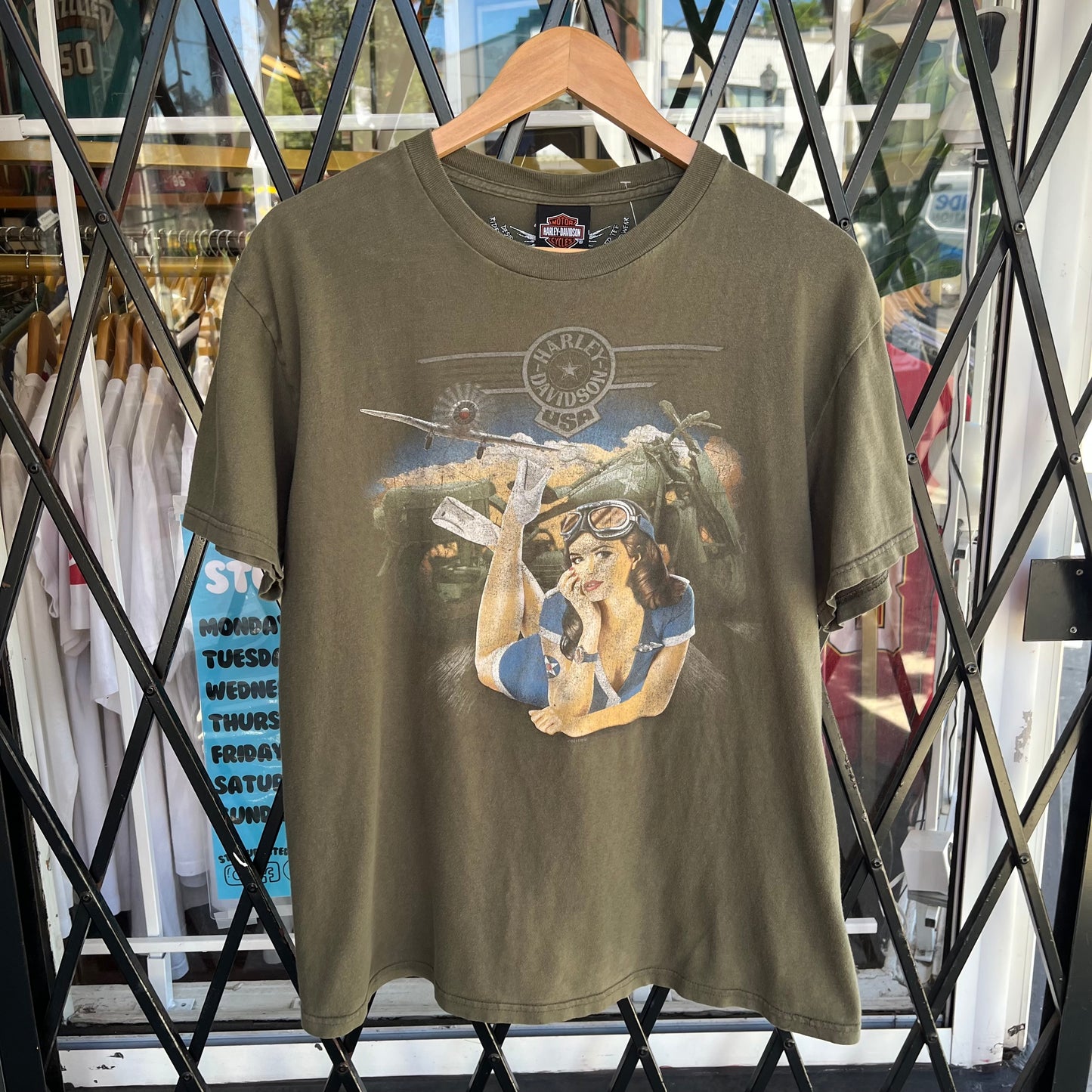Harley Davidson Vancouver Tee - Size L