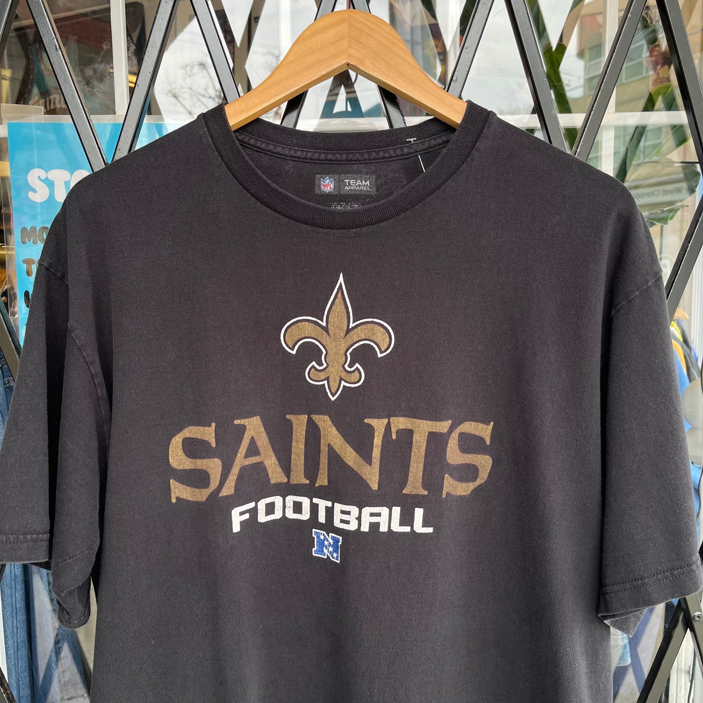 New Orleans Saints Football Tee - Size L