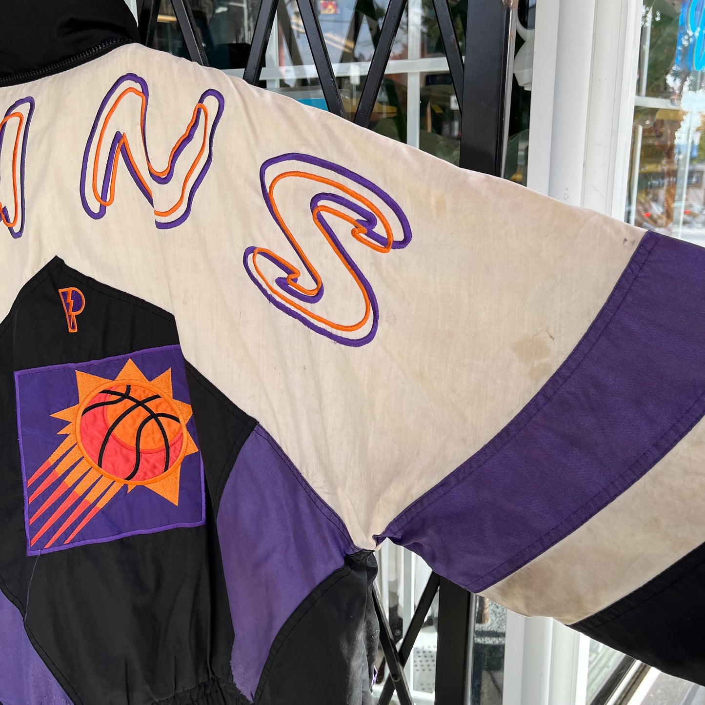 Vintage Pro Players Phoenix Suns Parka Jacket - Size M