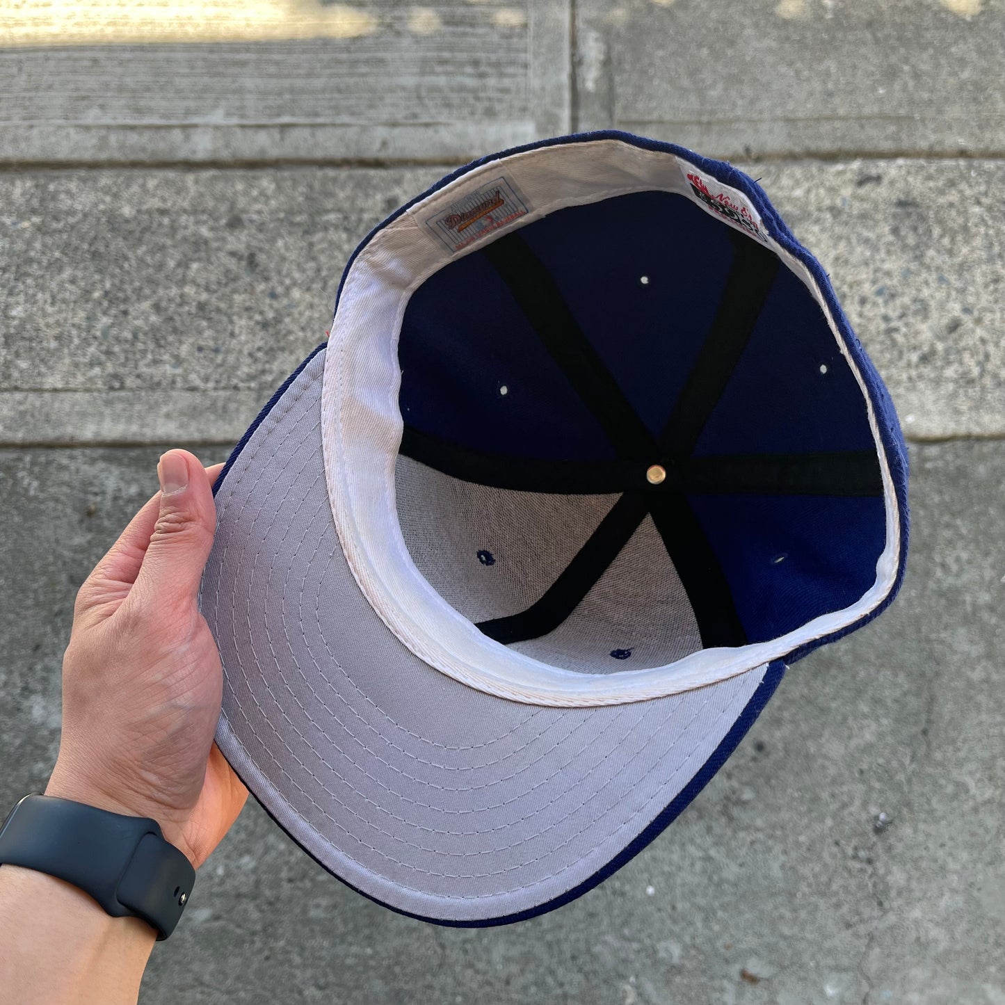 Vintage New Era Montreal Expos Fitted Hat - Size 7 1/4