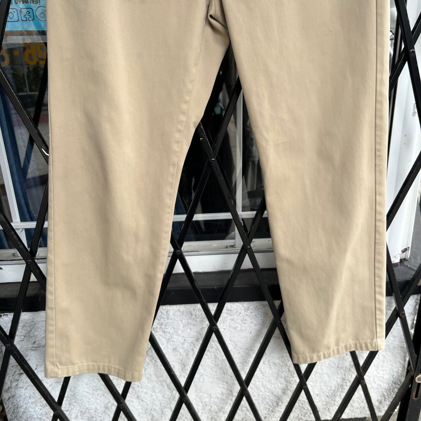 Supreme Khaki Pants - Size 32W x 32L