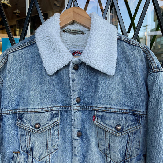 Vintage Levi’s Sherpa Lined Denim Jacket - Size S