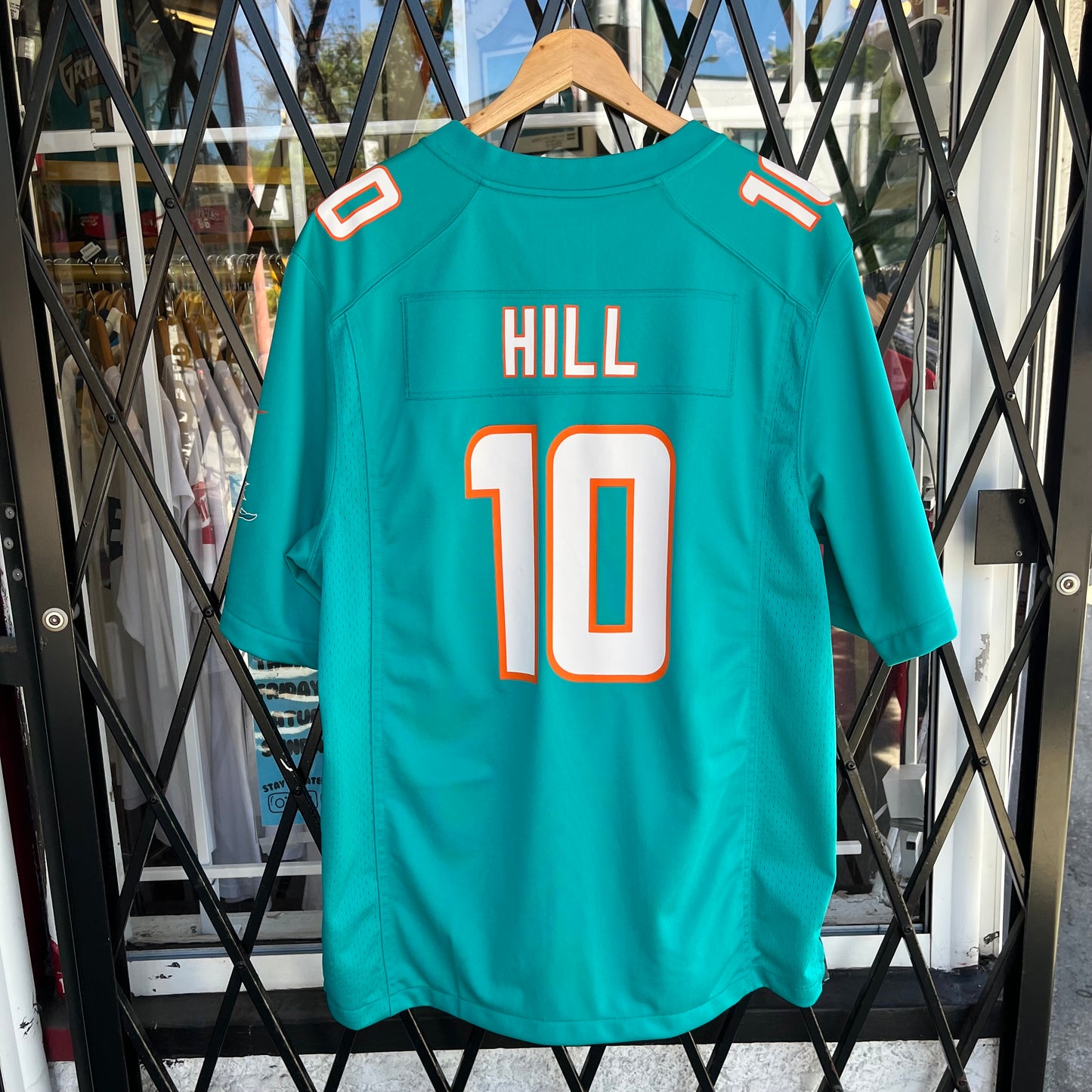 Nike Miami Dolphins Tyreek Hill Jersey - Size L