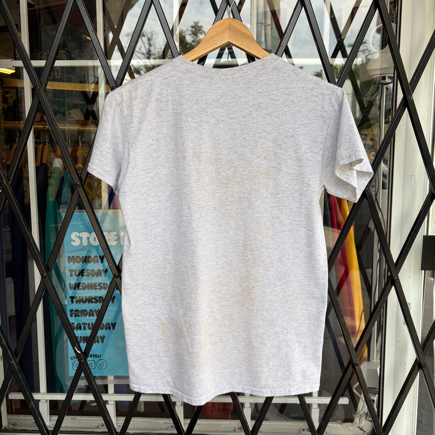 Queen Forever Tee - Size M