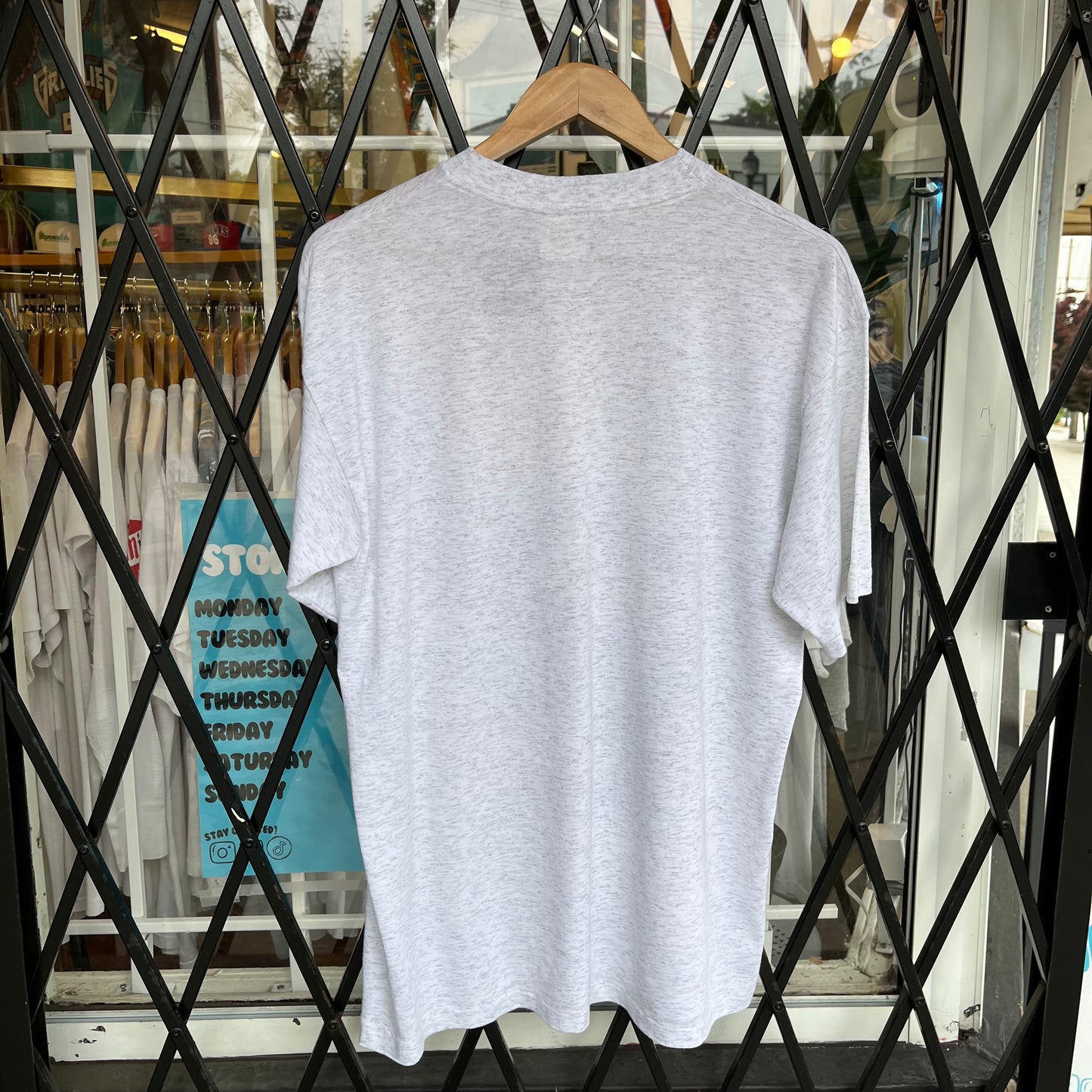 Vintage Animal Nature Tee - Size XL