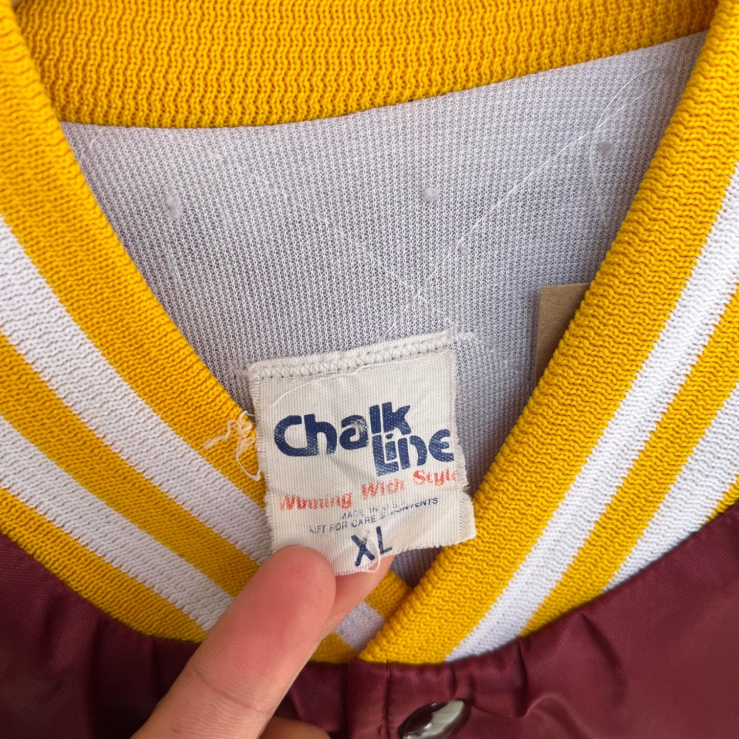 Vintage Chalkline Washington Redskins Satin Jacket - Size XL