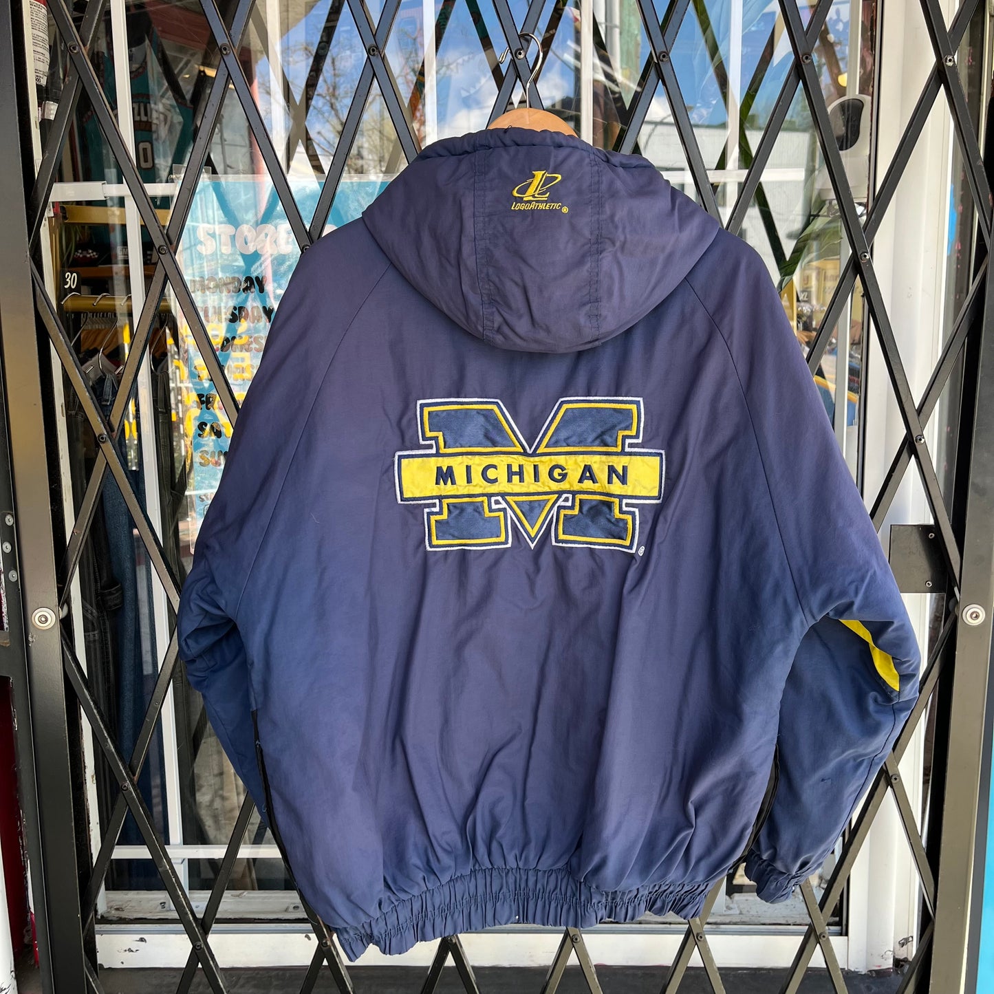 Vintage Logo Athletic Michigan Wolverines Sharktooth Jacket - Size S