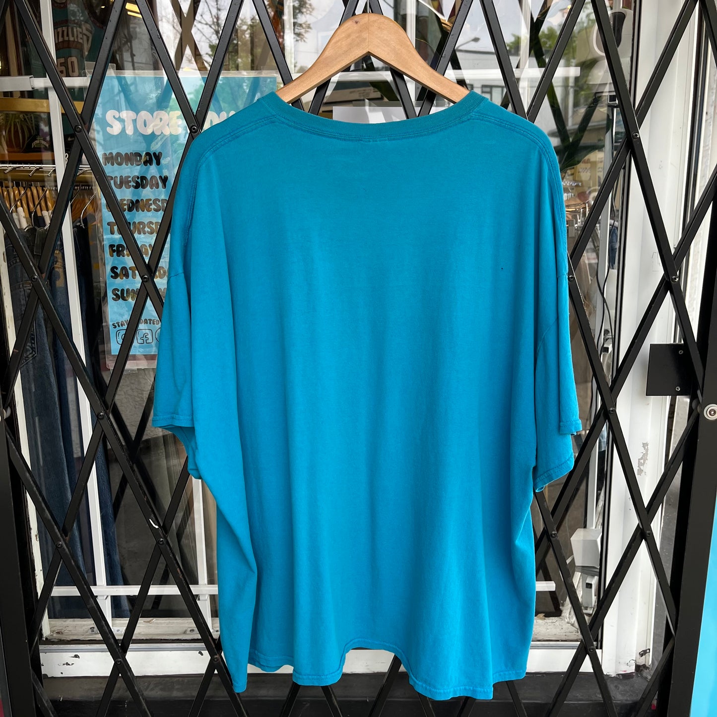 Y2K Style Tee - Size XXXL