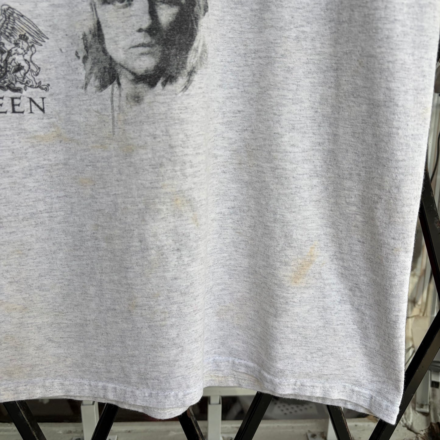 Queen Forever Tee - Size M