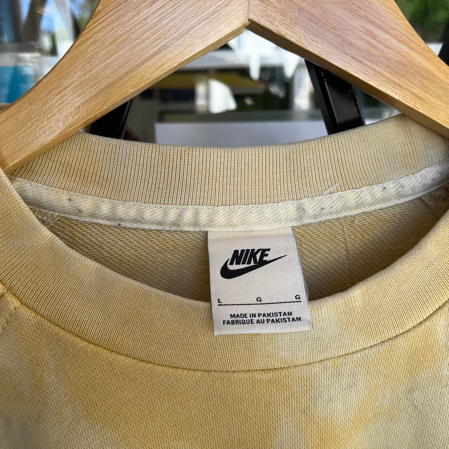 Nike Tie Dye Sun Flower Crewneck - Size L