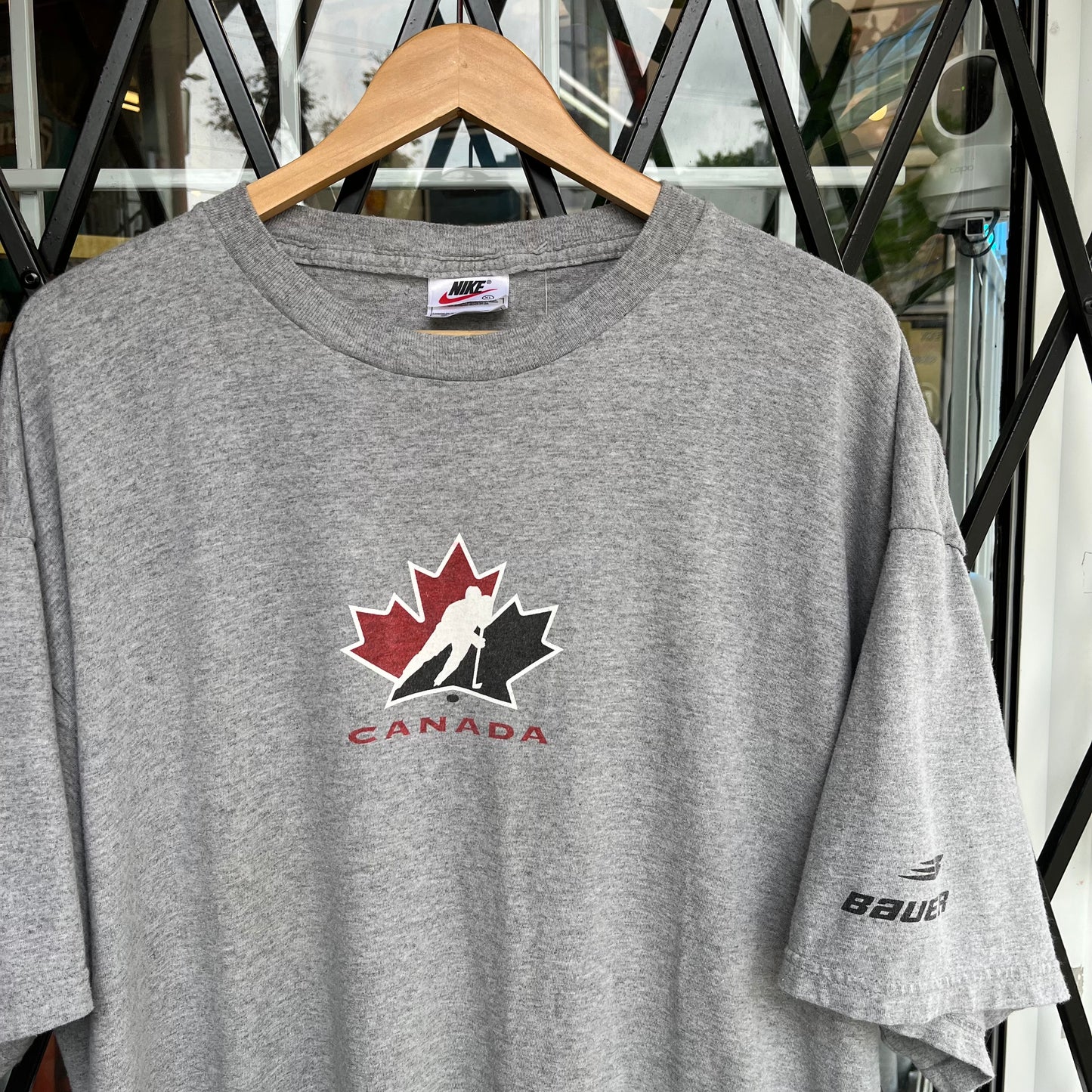 Vintage Nike Team Canada Tee - Size XL