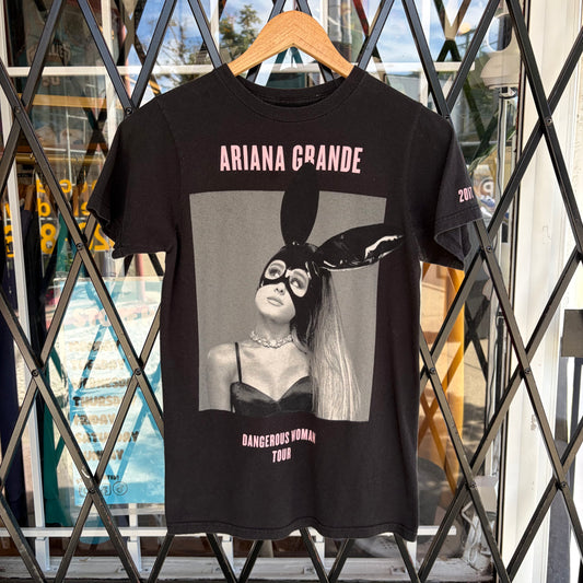 2017 Ariana Grande Dangerous Women Tour Tee - Size S