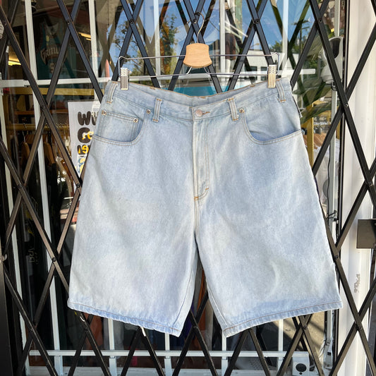 Vintage Light Wash Denim Shorts - Size 36W