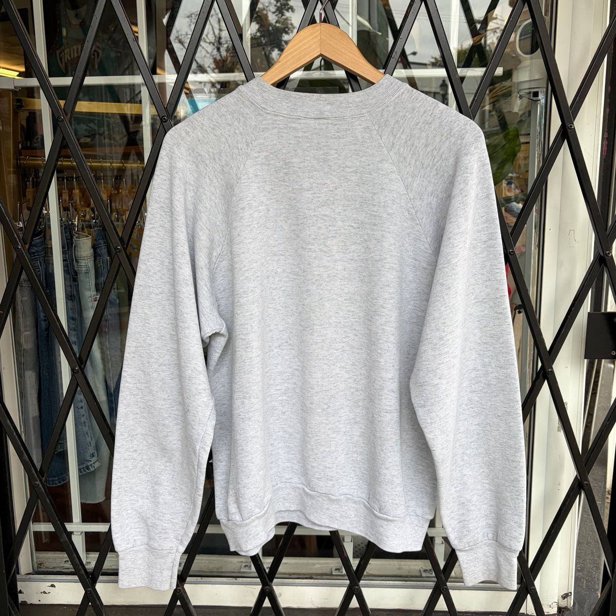 Vintage Blank Crewneck - Size XL