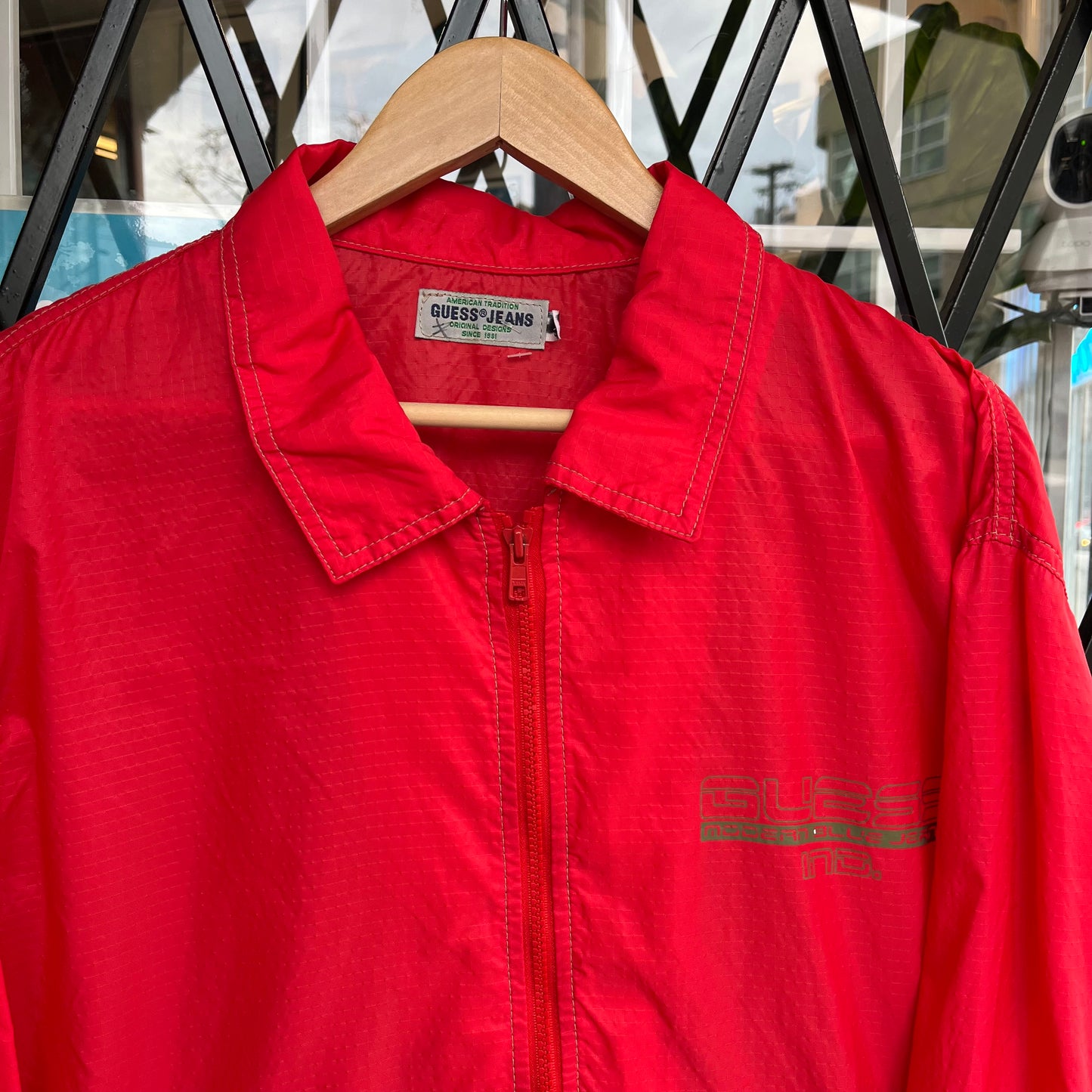 Vintage Guess Windbreaker - Size L