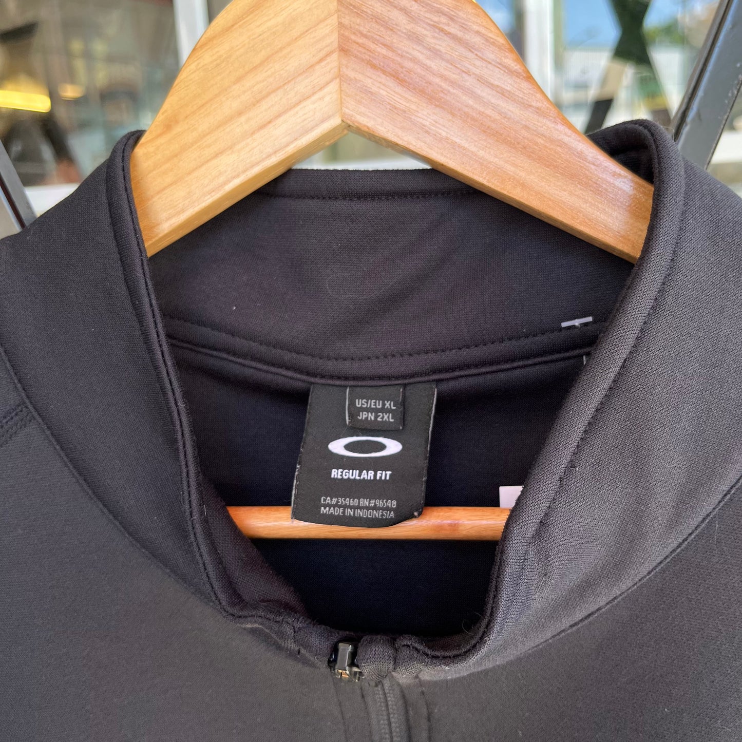 Oakley Quarter Zip Sweater - Size XL
