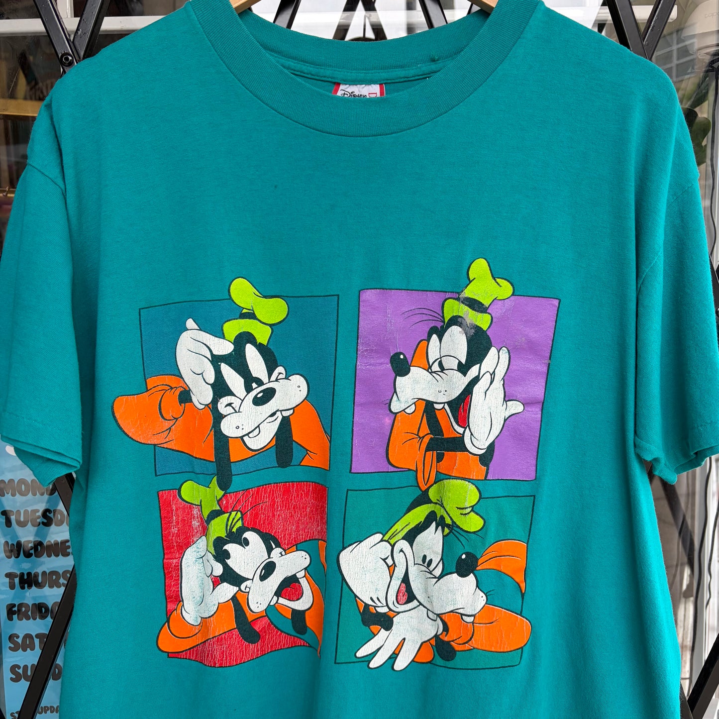 Vintage Disney Goofy Tee - Size XL