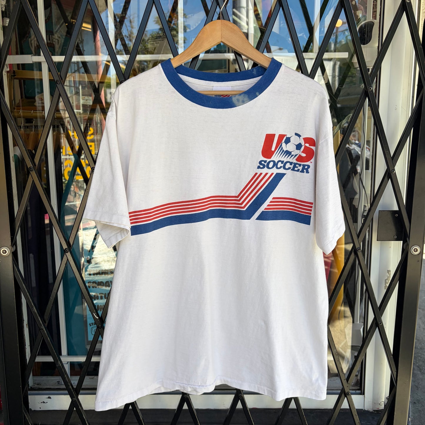 Vintage Umbro USA Soccer Tee - Size XL