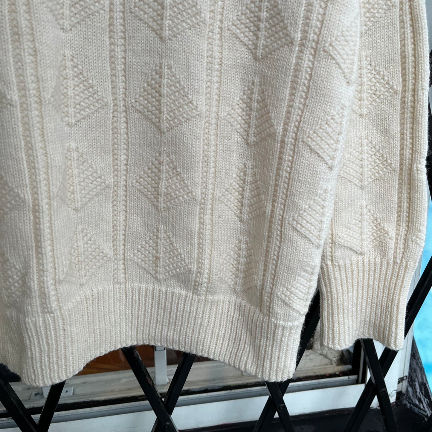 Vintage Wool Knit Sweater - Size L