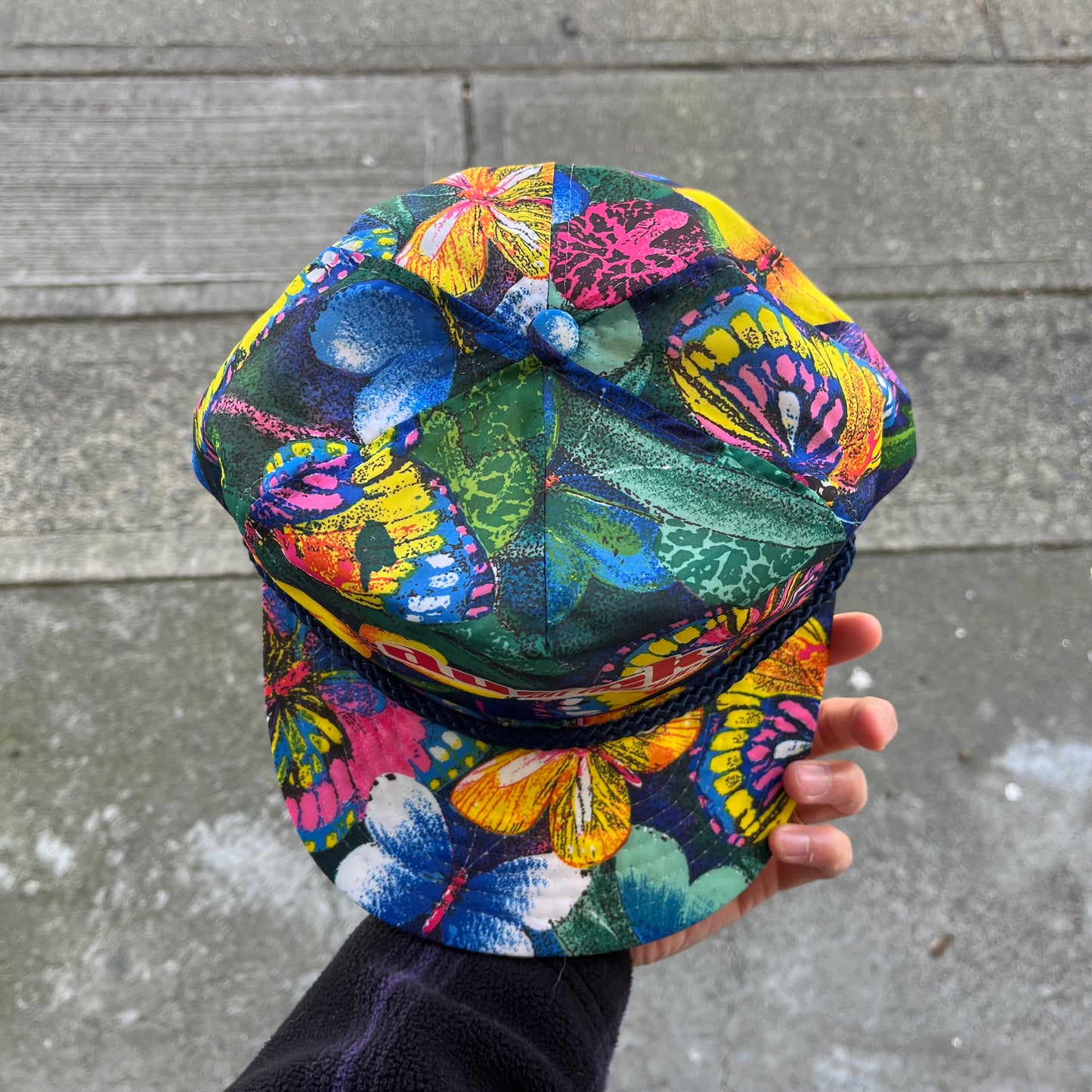 Vintage Dueck on Marine Floral Snapback