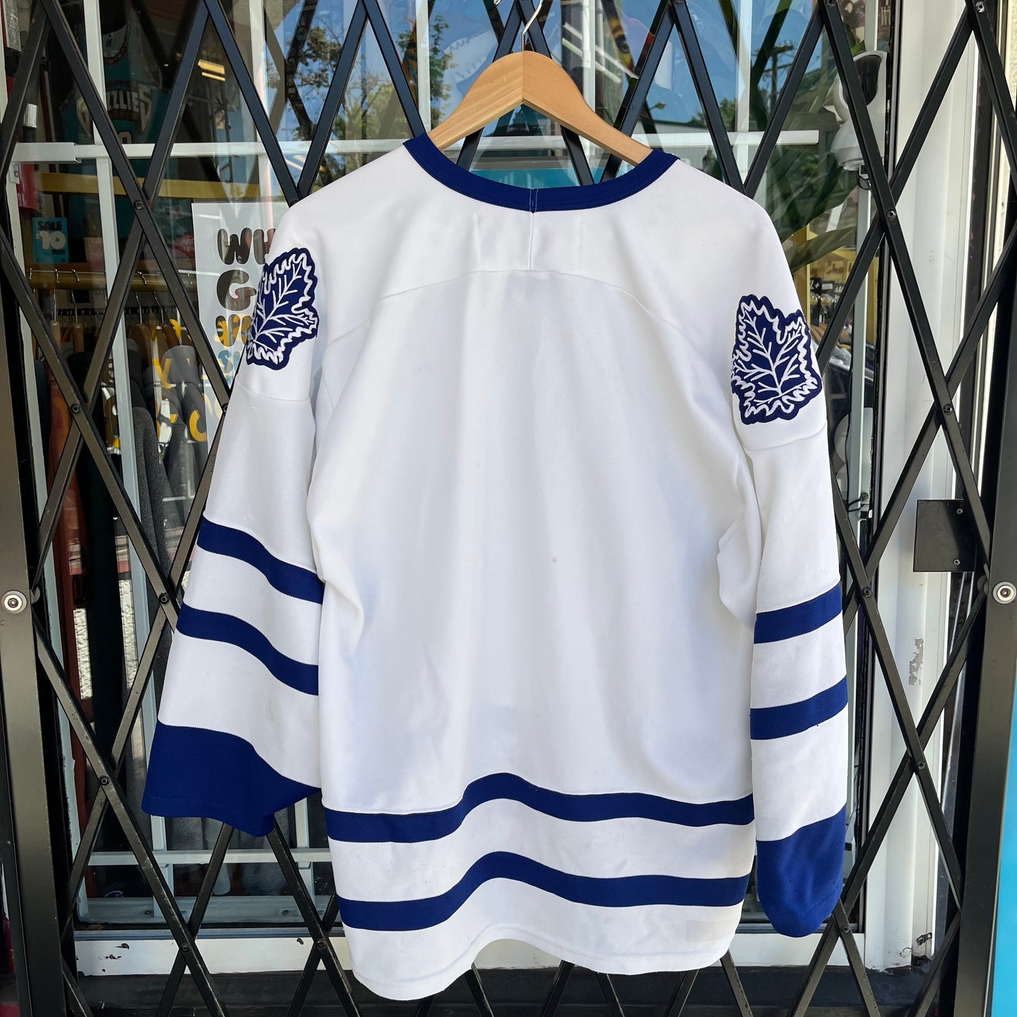 Vintage Toronto Maple Leafs Jersey - Size L