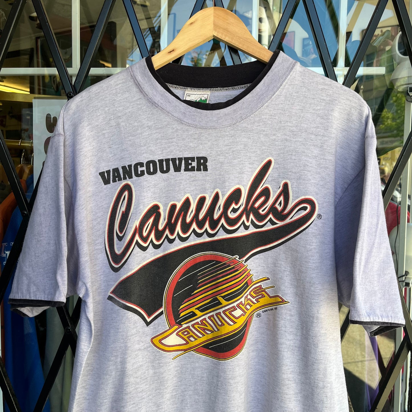 1992 Vancouver Canucks Double Sleeve Tee - Size M