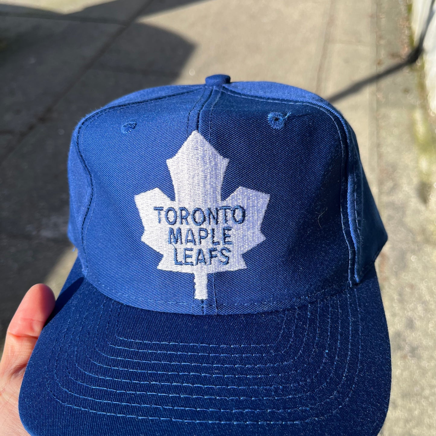 Vintage Logo 7 Toronto Maple Leafs Snapback