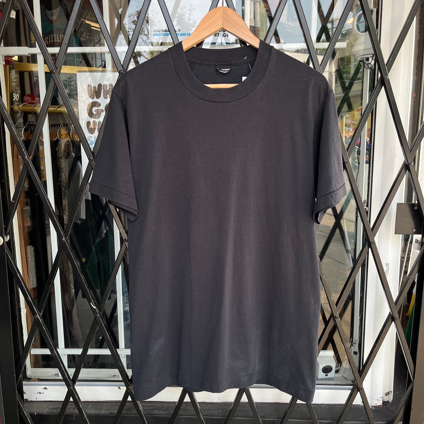 Vintage Blank Black Tee - Size L